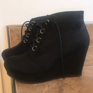 Black Platform Wedges